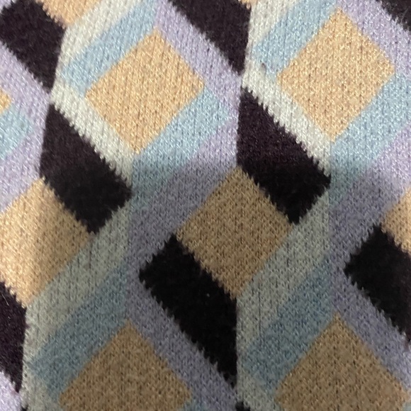 Forever 21 long sleeve V-neck sweater - Picture 5 of 5